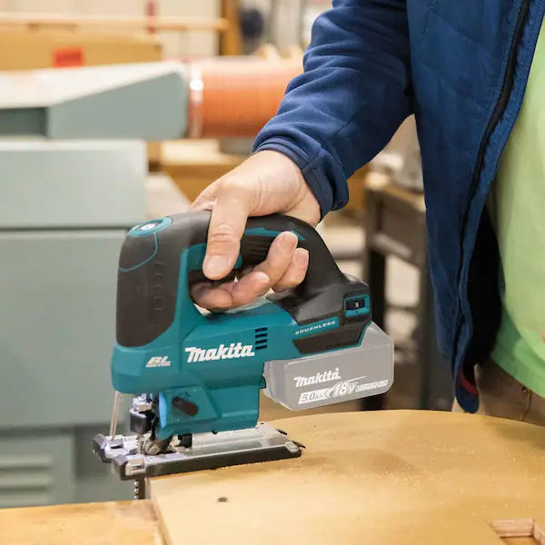 Makita 18V LXT Lithium-Ion Brushless Cordless Jig Saw (Tool Only)