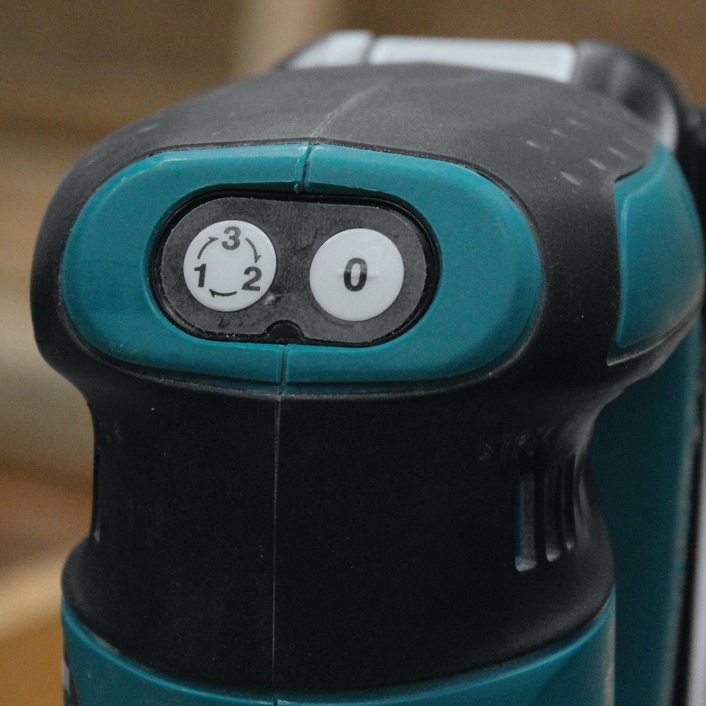 Makita 18V LXT Lithium-Ion Cordless 5 in. Random Orbit Sander (Tool-Only)