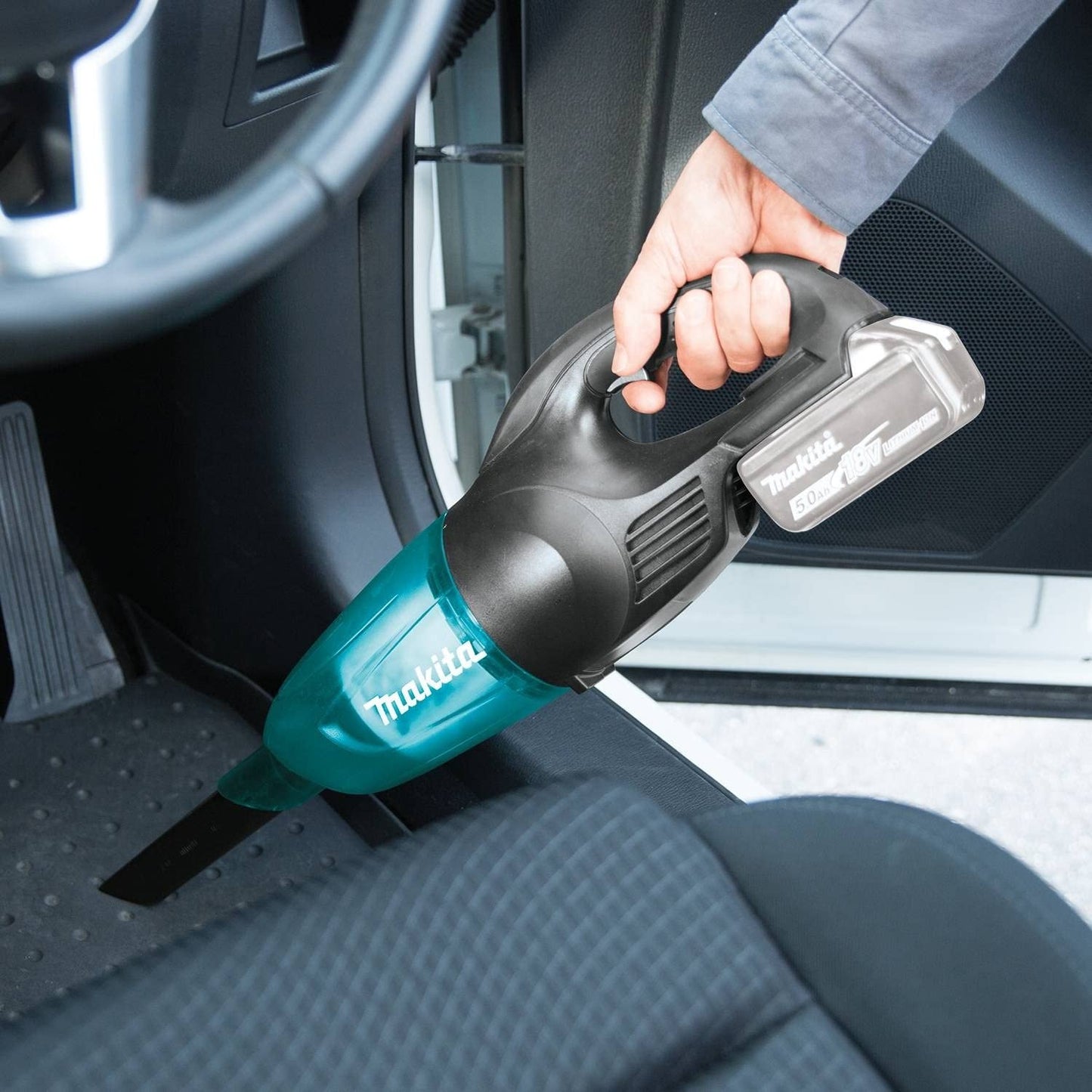 Makita 18V LXT Lithium-ion Handheld Cordless Vacuum (Tool-Only)