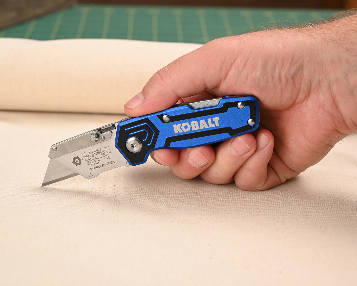 Blue Compact Lockback 3/4-In 1 -Blade Folding Utility Knife