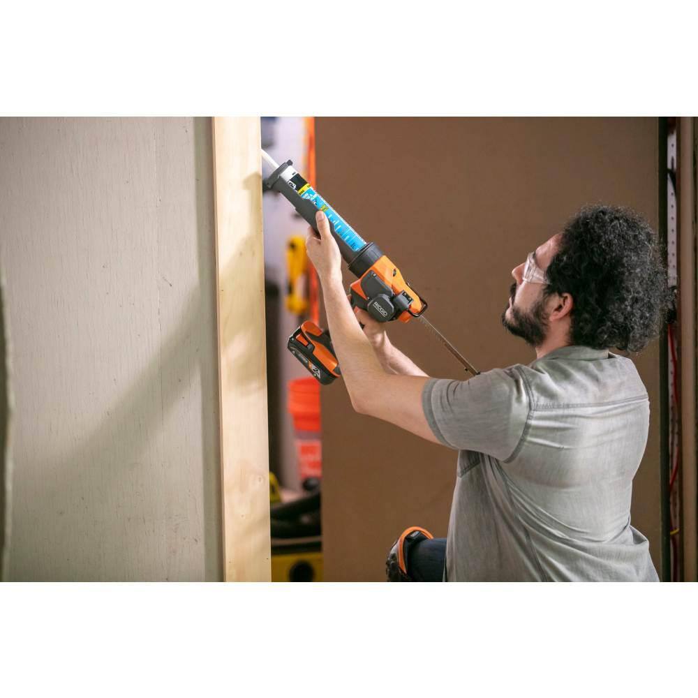 RIDGID 18V Cordless 10 oz. Caulk Gun and Adhesive Gun