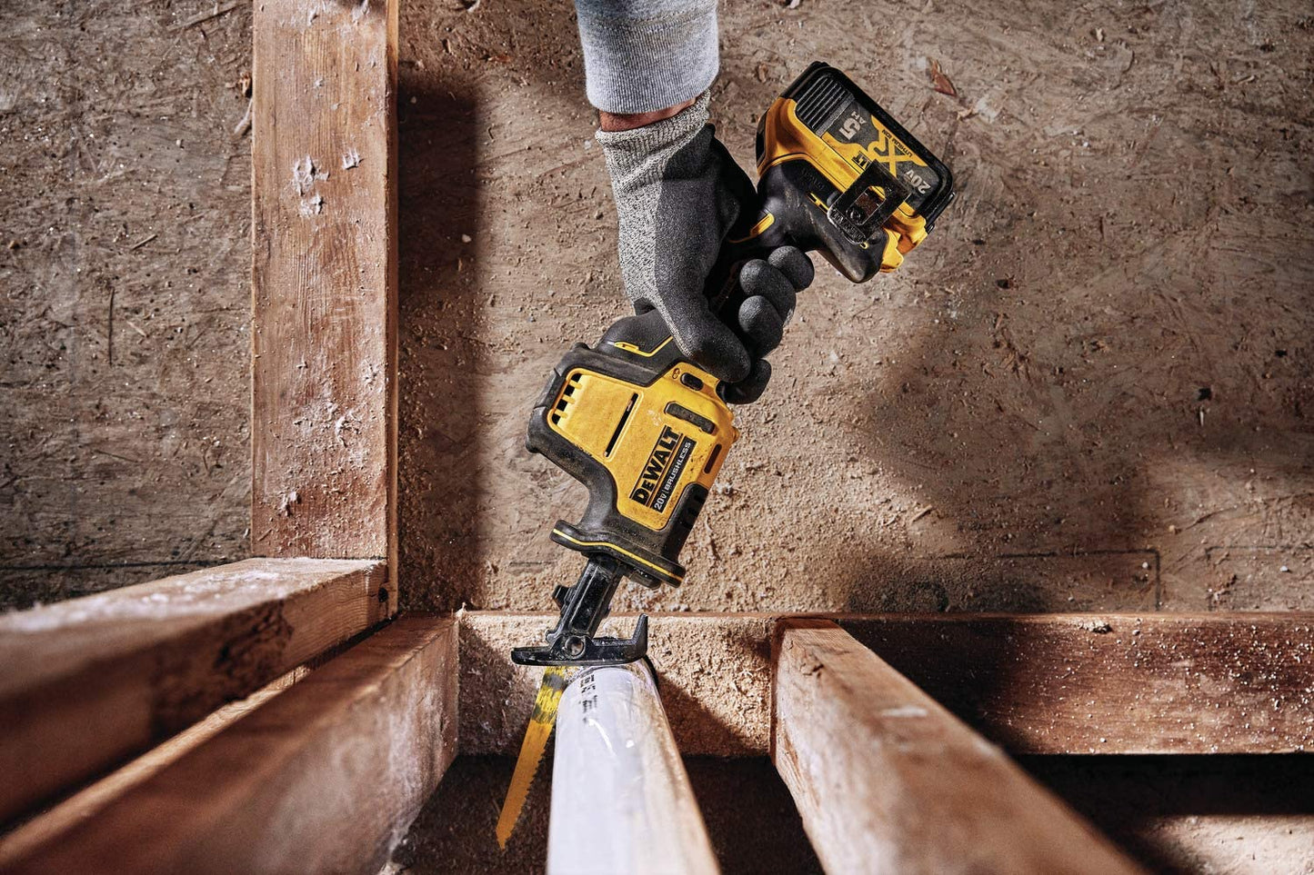 DEWALT ATOMIC 20V MAX Cordless Brushless Compact Reciprocating Saw (Tool Only)