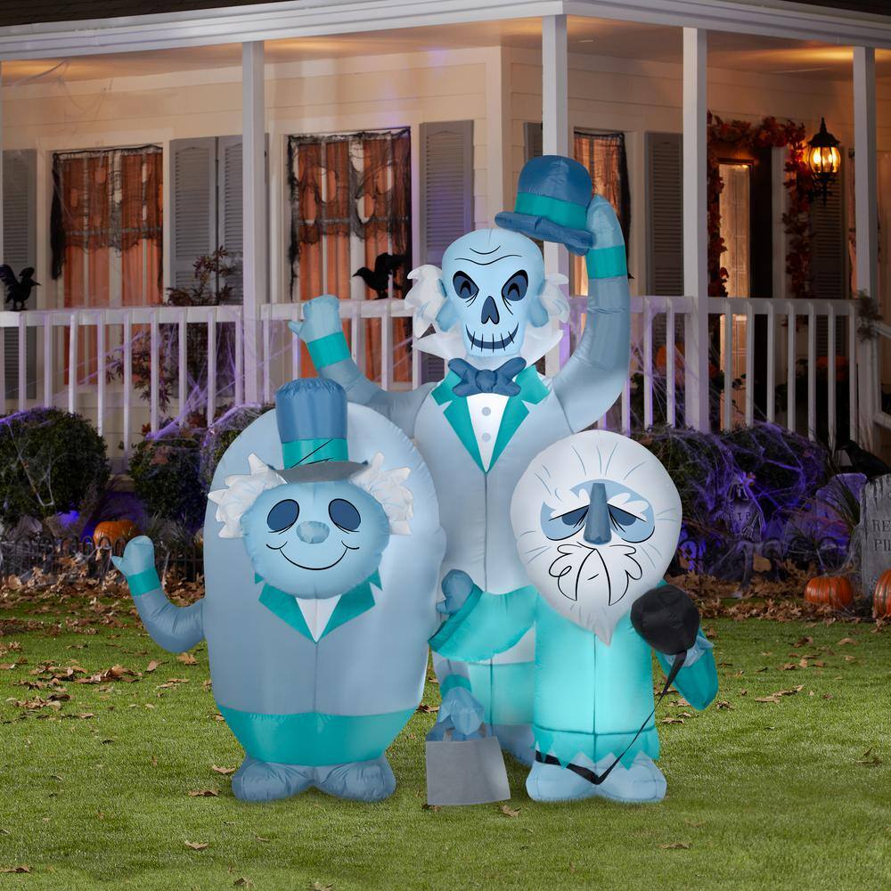 Gemmy 6 Ft. Tall Halloween Airblown-Haunted Mansion Hitchhiking Ghosts-Scene-Disney