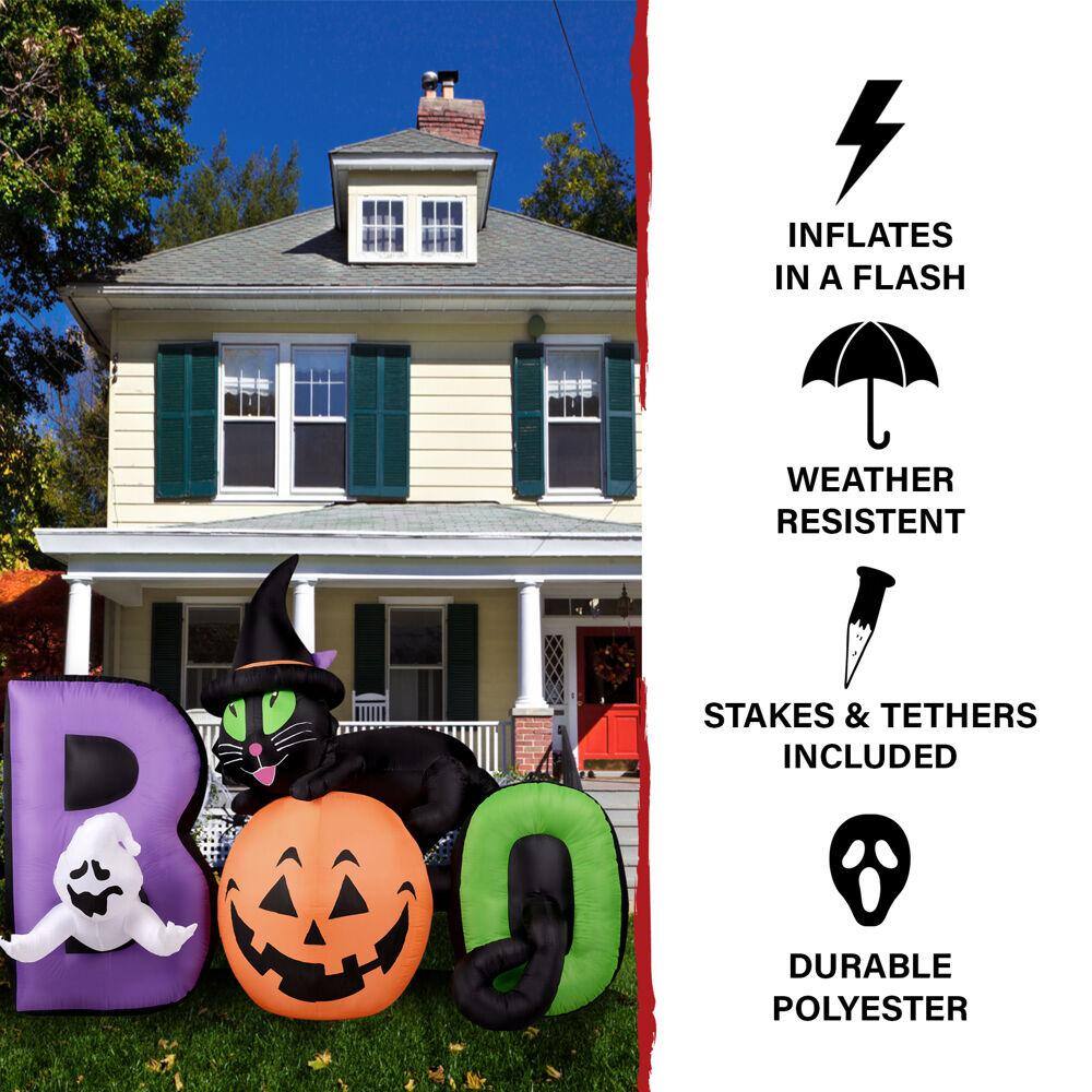 HAUNTED HILL FARM:Haunted Hill Farm 5 ft. Pre-Lit Boo Sign with Black Cat, Jack-O-Lantern and Ghost Halloween Inflatable