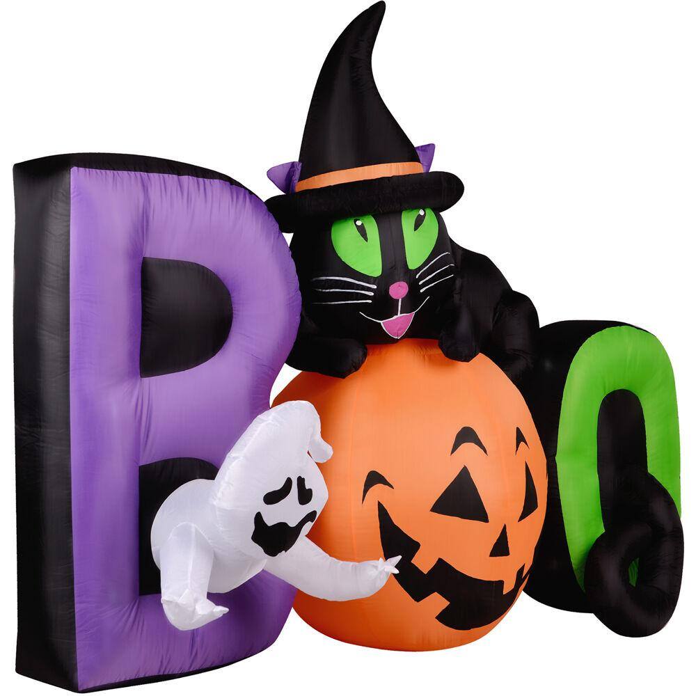 HAUNTED HILL FARM:Haunted Hill Farm 5 ft. Pre-Lit Boo Sign with Black Cat, Jack-O-Lantern and Ghost Halloween Inflatable