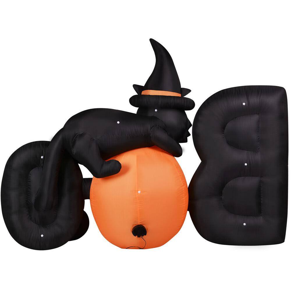 HAUNTED HILL FARM:Haunted Hill Farm 5 ft. Pre-Lit Boo Sign with Black Cat, Jack-O-Lantern and Ghost Halloween Inflatable