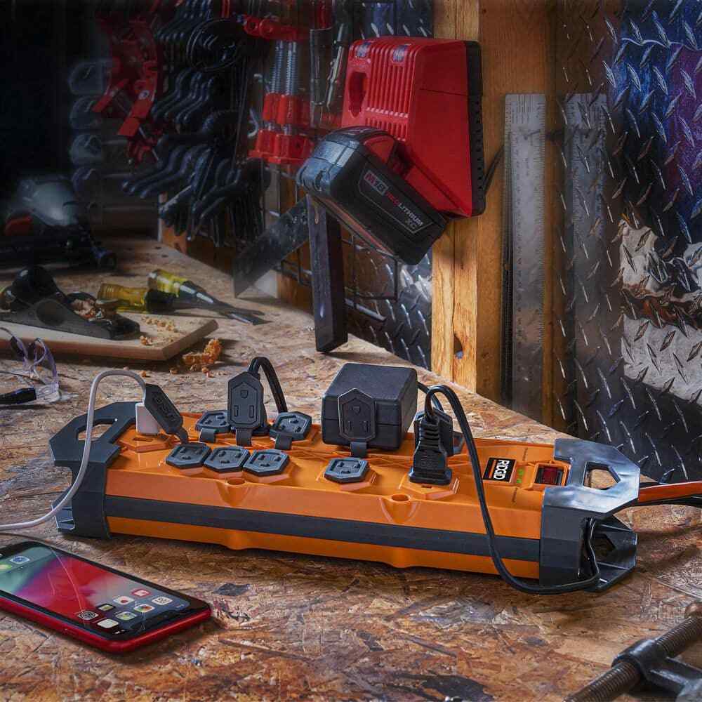 RIDGID  10 ft. Cord 10-Outlet, 2.4 Amp USB-A, 15-Watt USB-C, 4200J Surge Protector