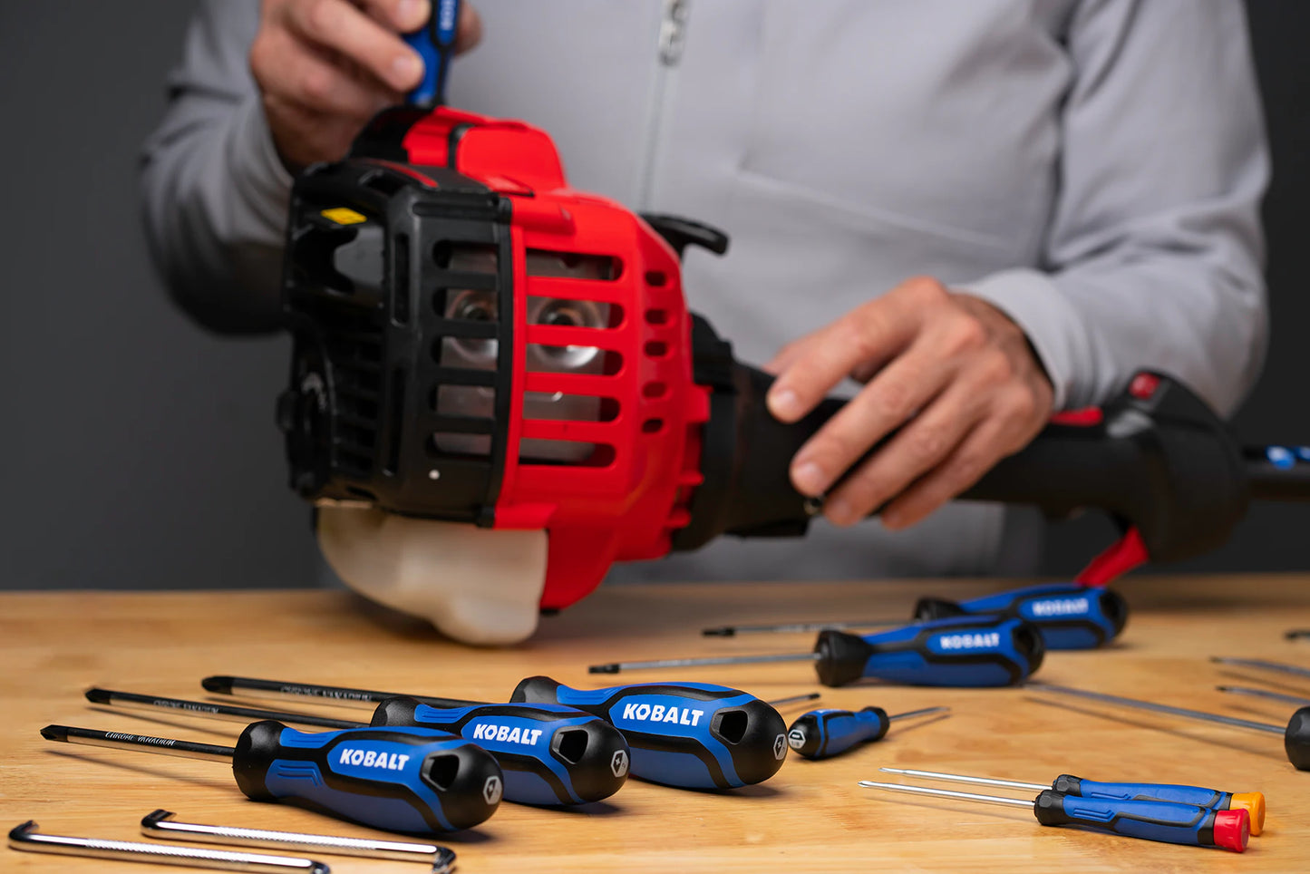 18 -Piece 8-In Magnetic Screwdriver Set
