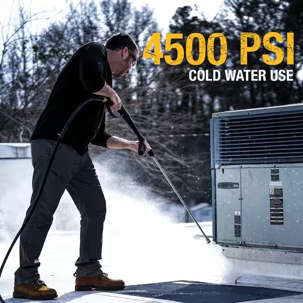 DEWALT  3/8 in. x 50 ft Replacement/Extension Hose for Cold Water 5000 PSI Pressure Washers