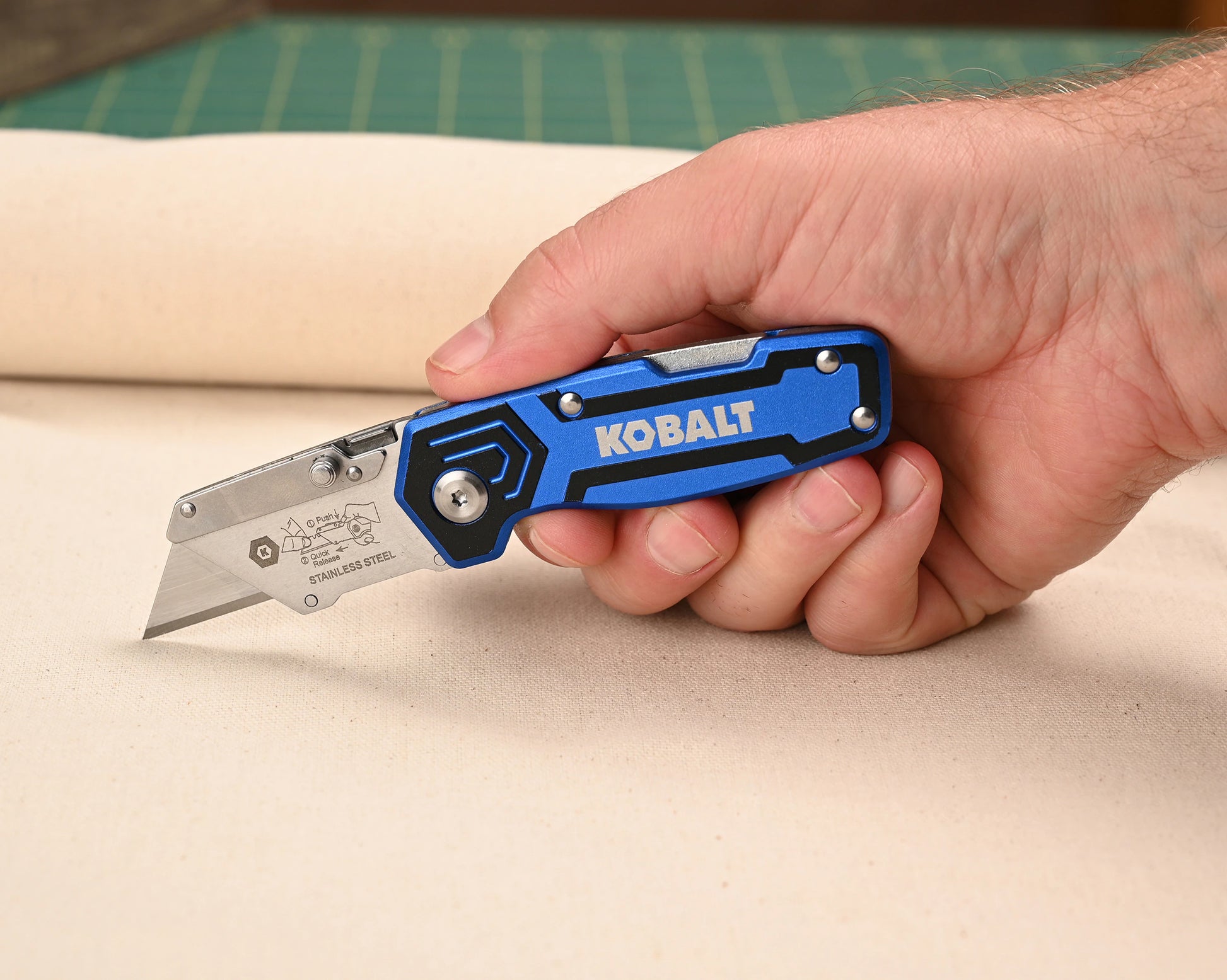 Blue Compact Lockback 3/4-In 1 -Blade Folding Utility Knife