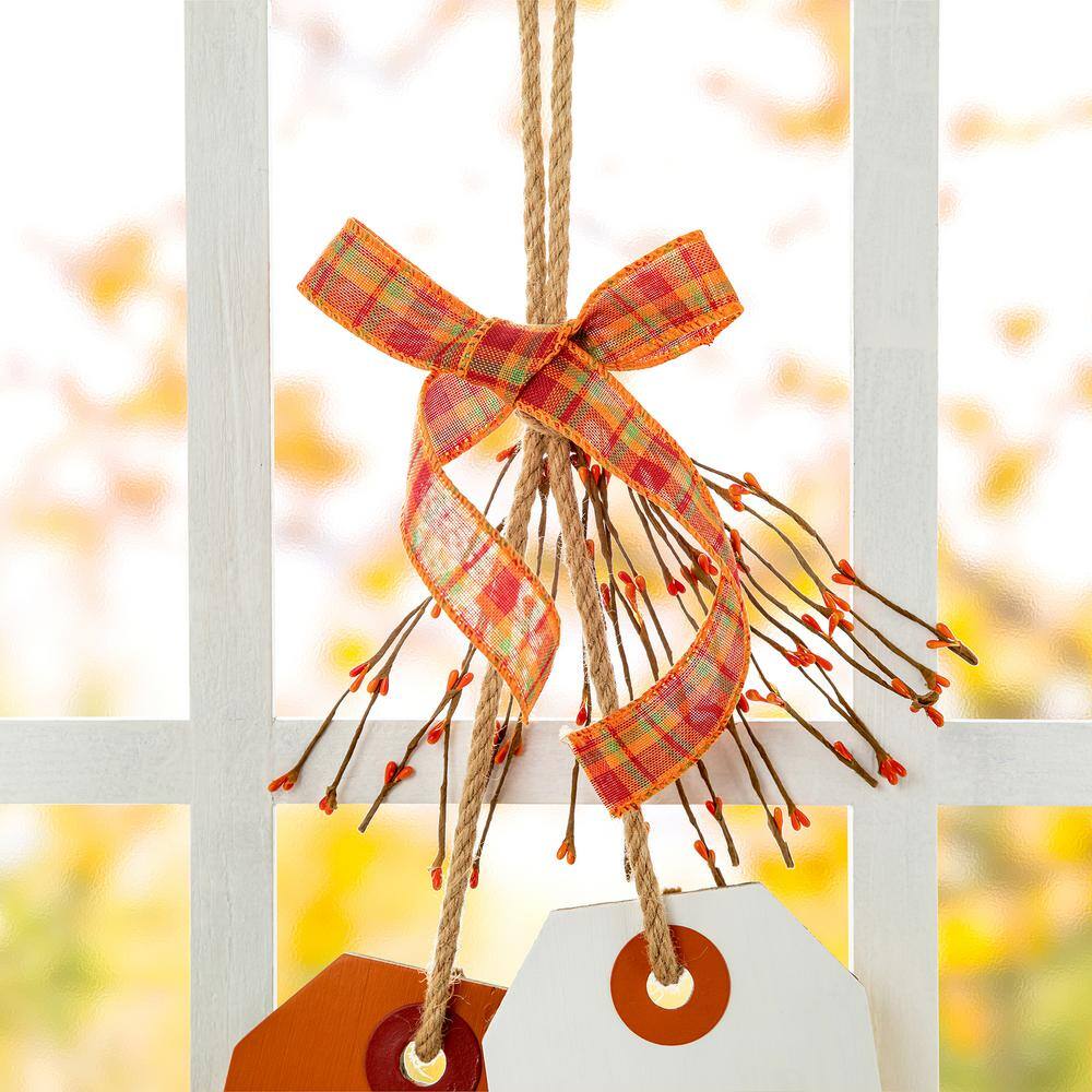 Glitzhome 24 in. H Thanksgiving Wooden "Give Thanks" Door Hanger