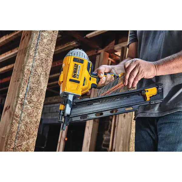 DEWALT  3 in. x 0.131 in. Metal Framing Nails (2000 per Box)