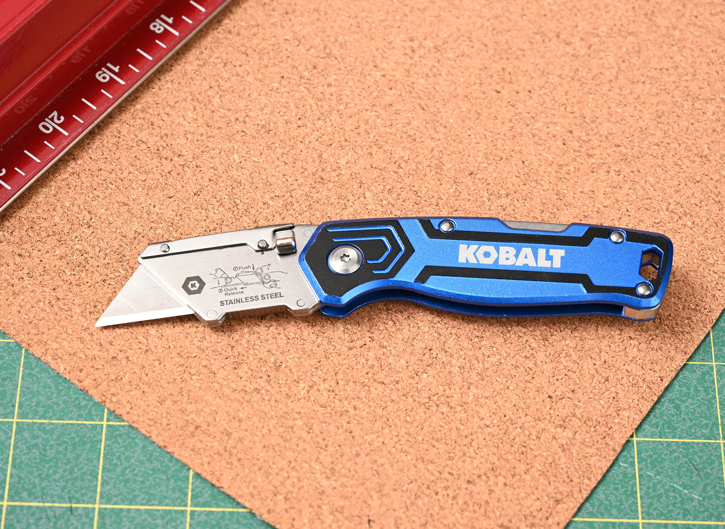 Blue Compact Lockback 3/4-In 1 -Blade Folding Utility Knife