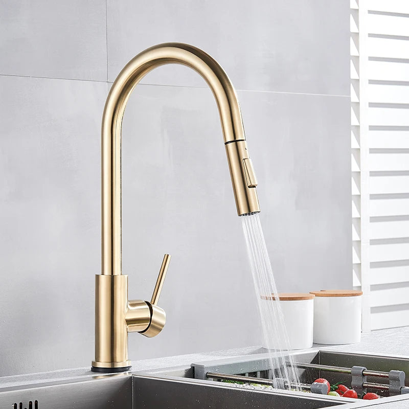 Brushed Gold Kitchen Faucet Pull Out Kitchen Sink Faucet Single Handle Faucet 360° Rotatble  Kitchen Tap  Hot Cold Mixer Crane