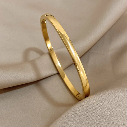 Simple Smooth Stainless Steel Bangles Bracelets for Women Trendy Gold Plated Metal Bracelet Jewelry Accessories Lady Gift
