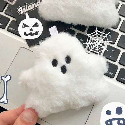 Cute White Mini Ghost Plush Keychain, Soft Fluffy Ghost Bag Charm Pendant for Halloween Cosplay Daily Backpack Decor Gift Accessories