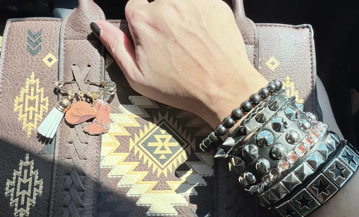 3Pcs/Set Fashion Street Hip Hop Leather Studded Cuff Bracelets Multiple Wristbands Bangle  Acceossries for 80s Punk Rock Concert Outfit