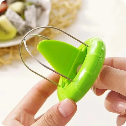 Kiwi Cutter Peeler Slicer – Multifunctional Stainless Steel Fruit Scooper, Fast Kitchen Gadget for Easy Kiwi Prep