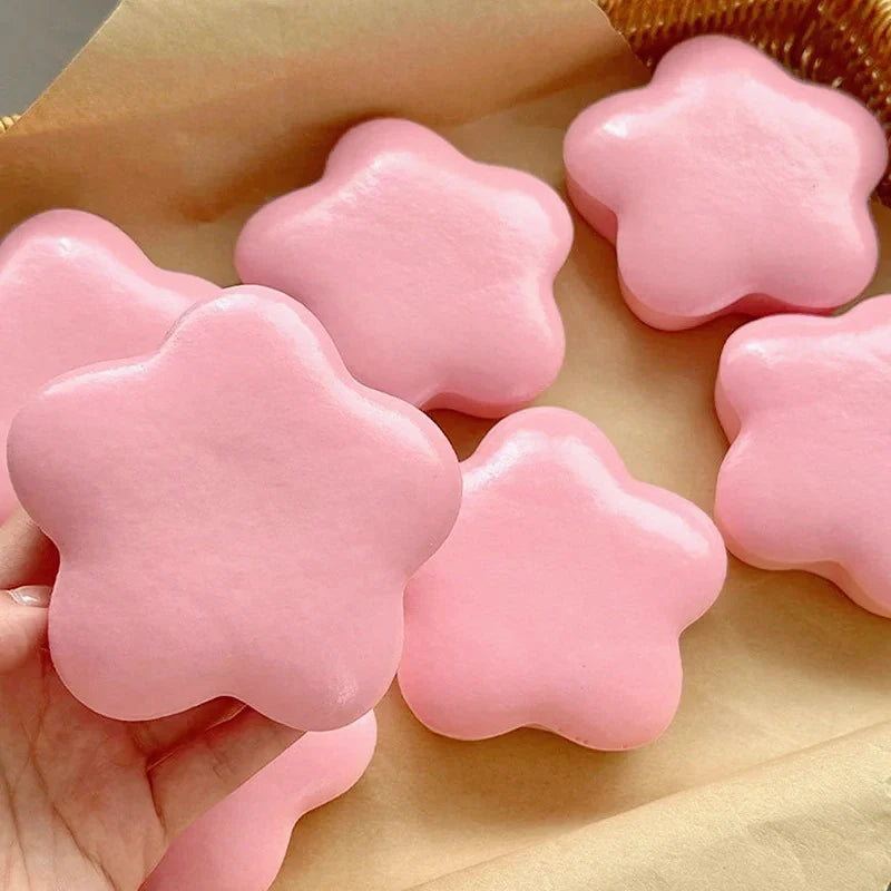 Yellow Milk Scent Star Squeeze Toy Slow Rising Pinch Stress Release Toys Super Soft Slow Rebound Decompression Toy Funny Gifts
