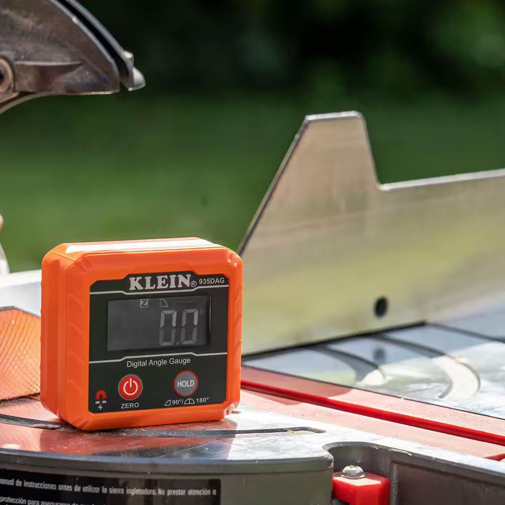 Digital Angle Gauge and Digital Leveler, Magnetic Mount