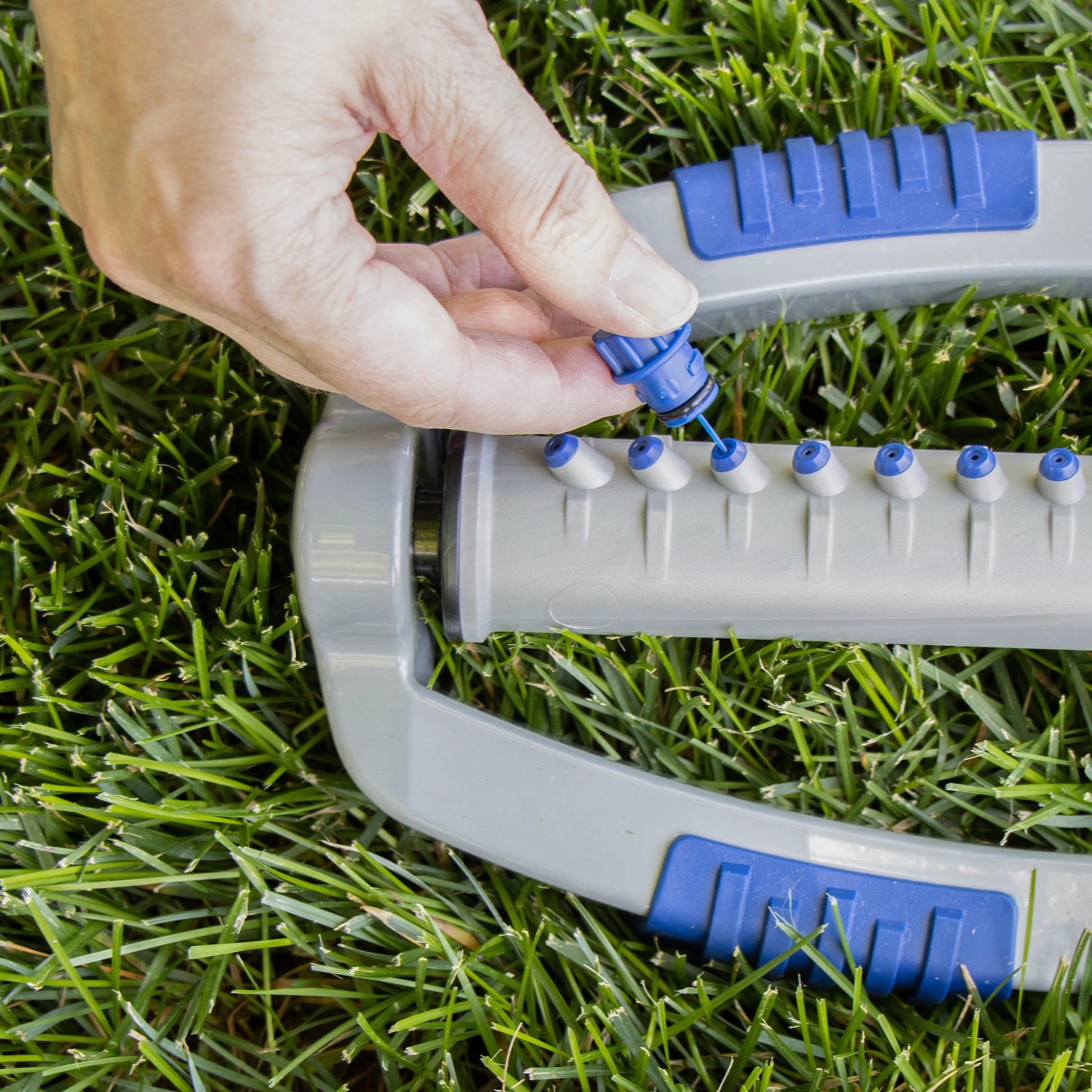 Max 4000-Sq Ft Oscillating Sled Lawn Sprinkler