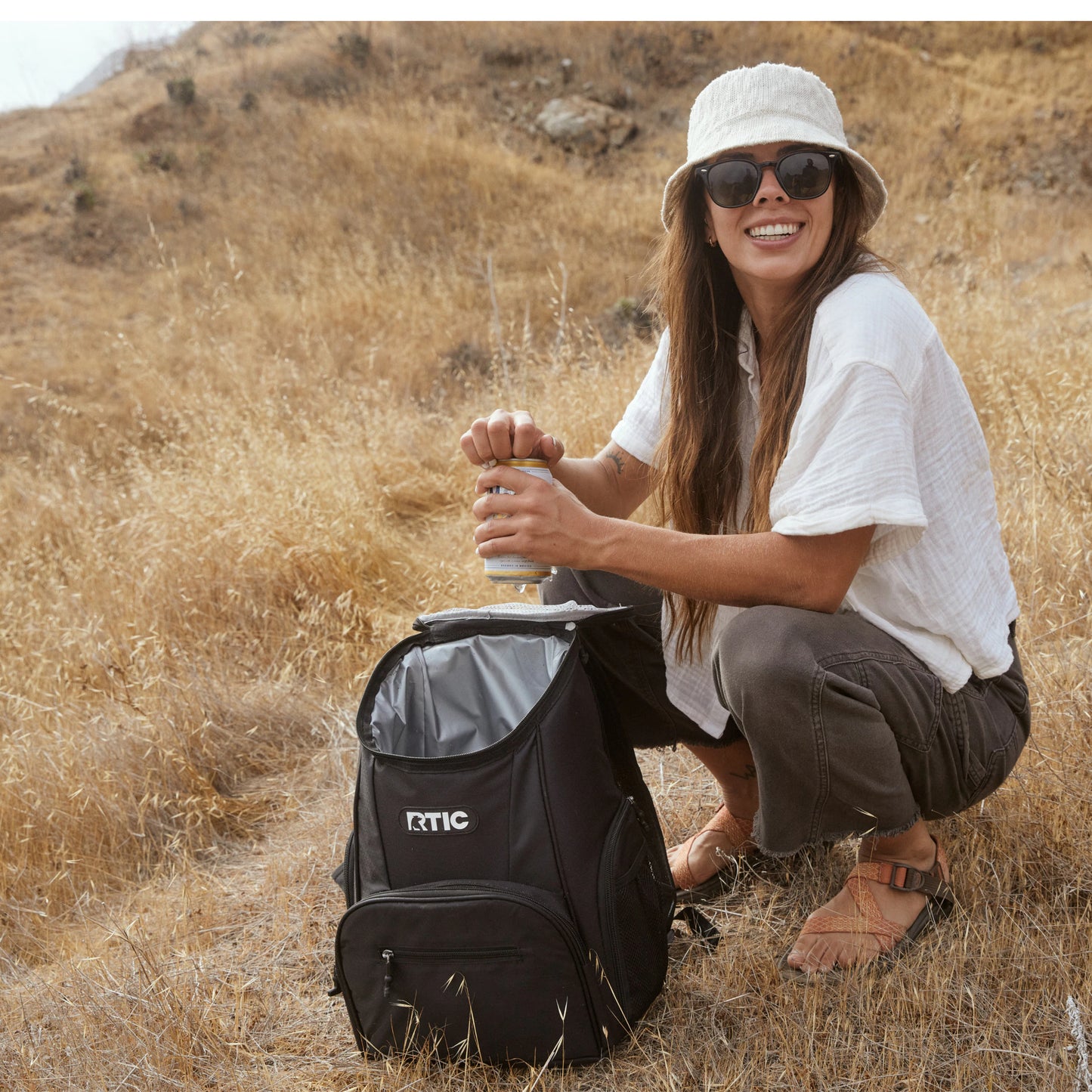 Black 10 Quart(S) Soft Insulated Backpack Cooler