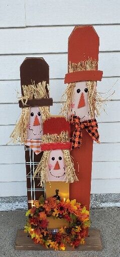 Glitzhome 36.25 in. H Lighted Wooden Scarecrow Family Fall Porch Decor with Wreath
